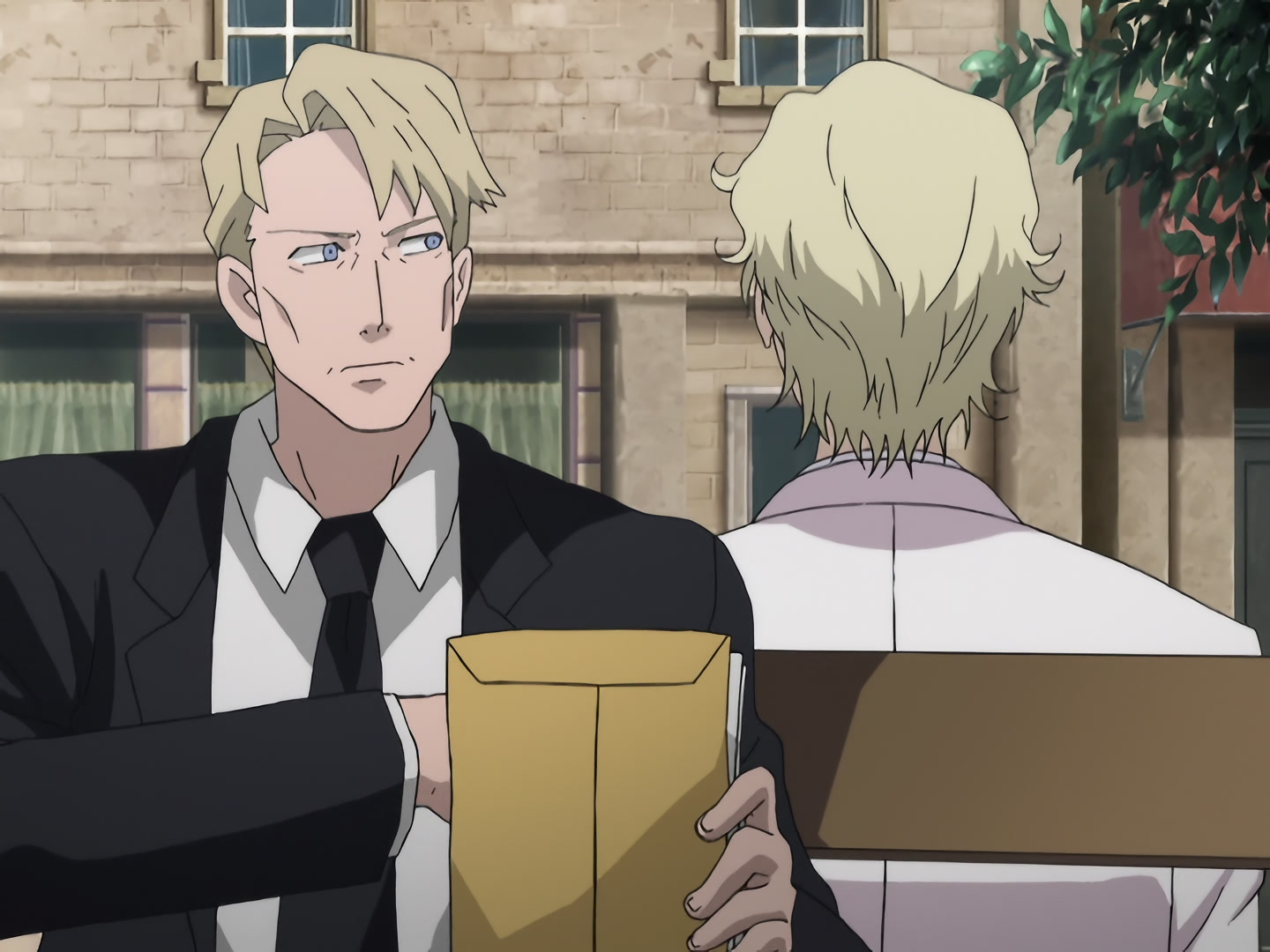 Blood+ Ep 31: Breaking Shield @ 09:05