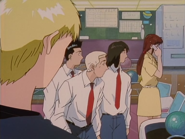 Great Teacher Onizuka Ep 8: Bungee Jumping Made Easy @ 08:33