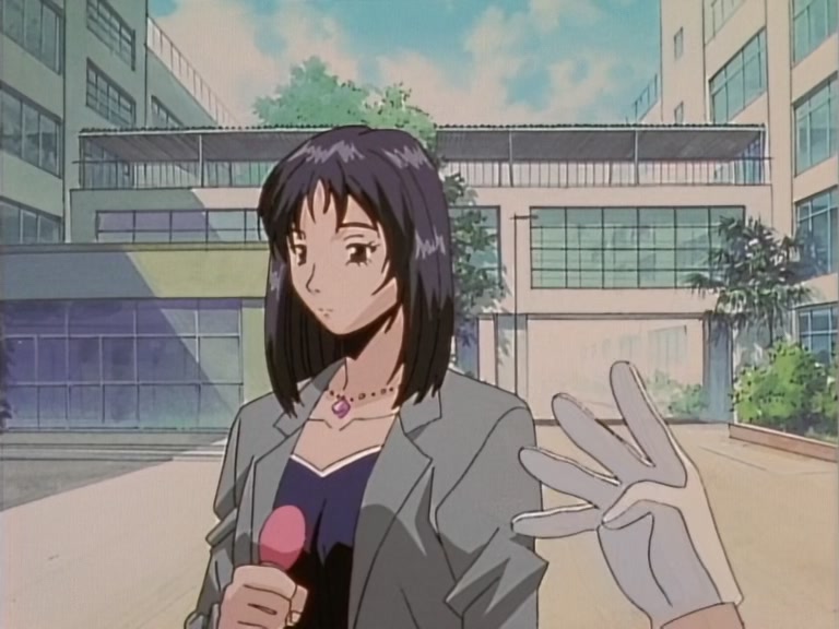 E016 · Beauty + Brains = A Dangerous Mix screencaps