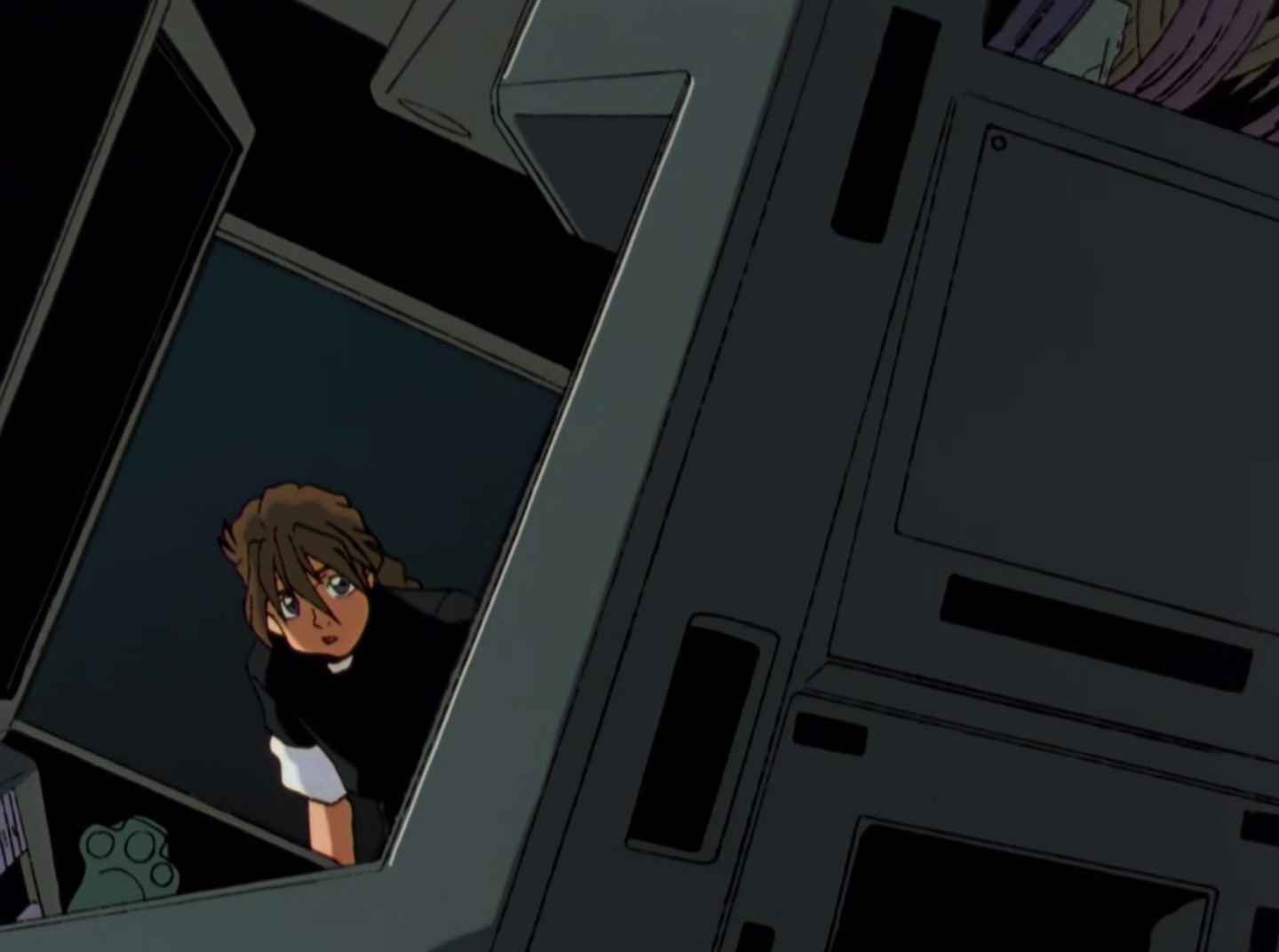 Mobile Suit Gundam Wing Ep 45: Signs of the Final Battle @ 03:53
