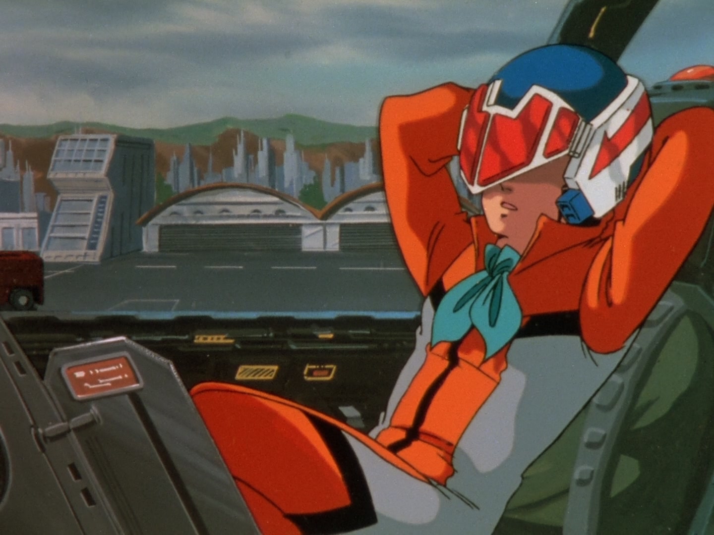 Super Dimension Fortress Macross — Ep 1: Booby Trap @ 19:29