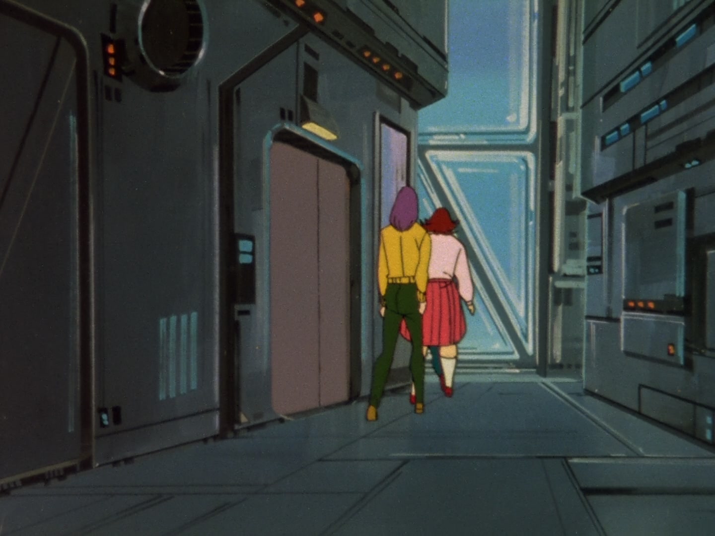 Super Dimension Fortress Macross Ep 13: Blue Wind @ 03:52
