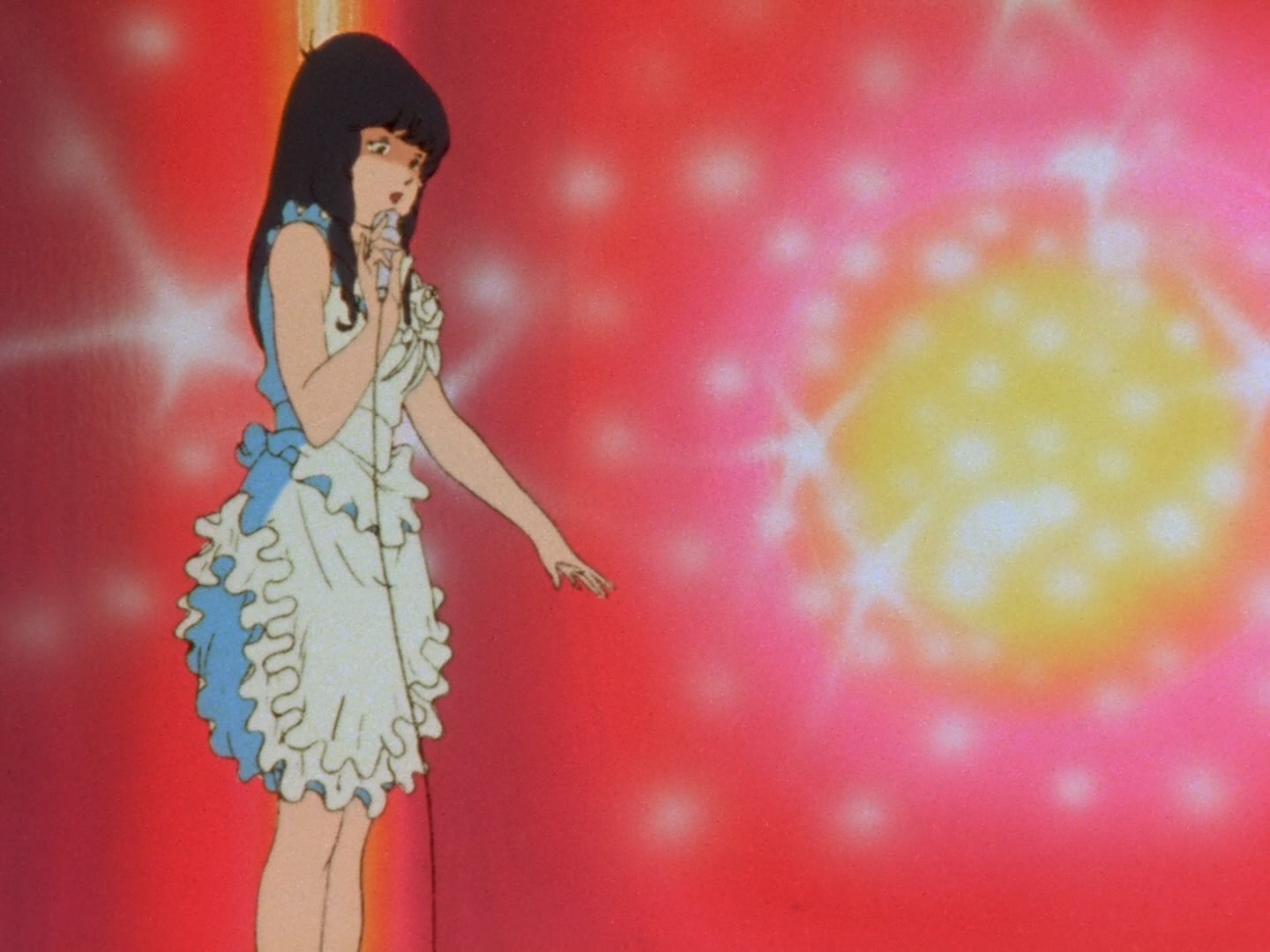 Super Dimension Fortress Macross Ep 13: Blue Wind @ 11:31
