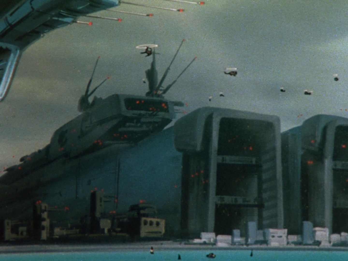 Super Dimension Fortress Macross Ep 14: Global Report @ 01:58