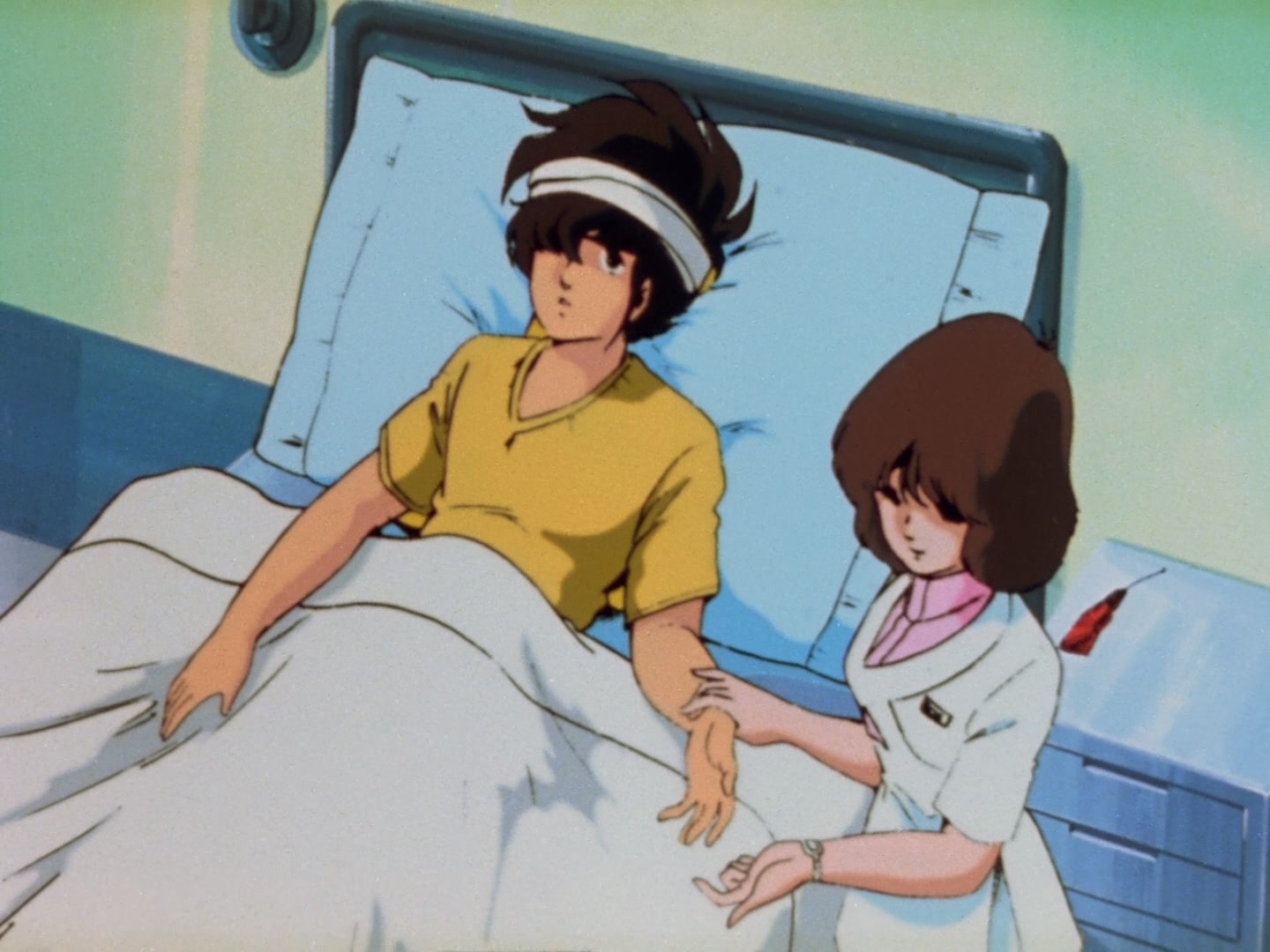 Super Dimension Fortress Macross Ep 18: Pineapple Salad @ 01:49